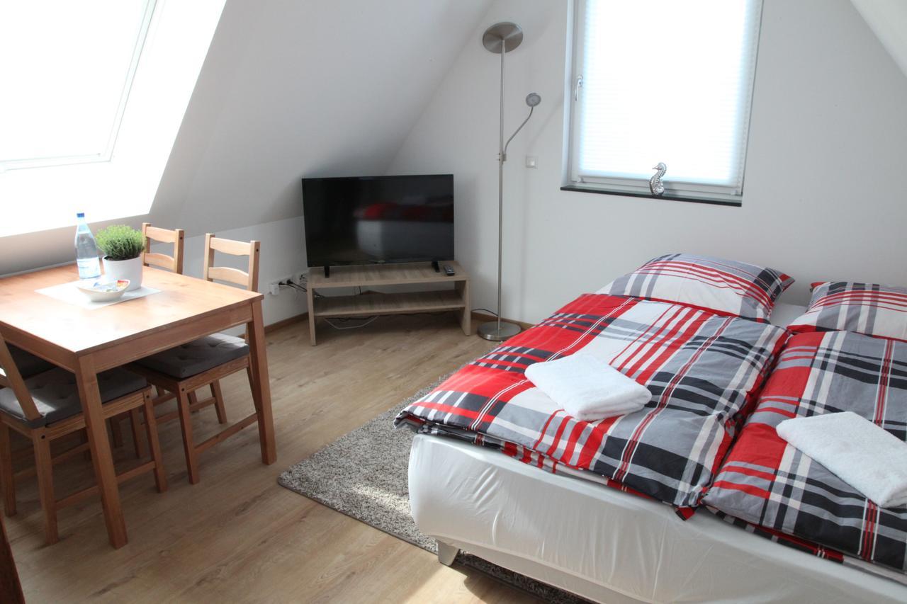 Schwaben Apartment Oberboihingen エクステリア 写真