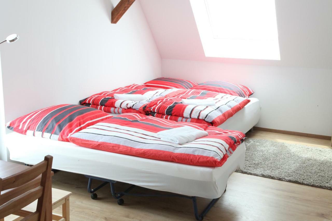 Schwaben Apartment Oberboihingen エクステリア 写真