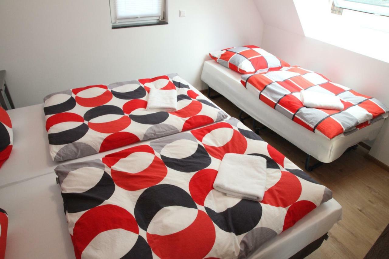 Schwaben Apartment Oberboihingen エクステリア 写真